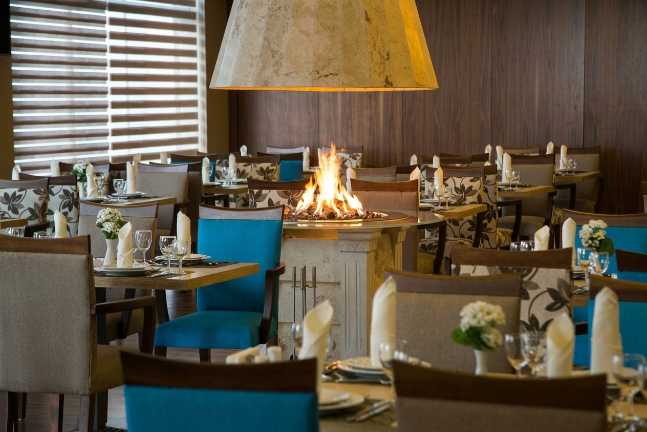 Tilal Bzommar restaurant interior
