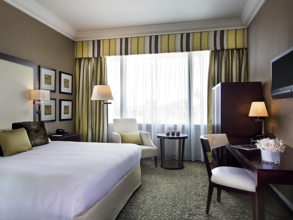 Executive Suite view 4
